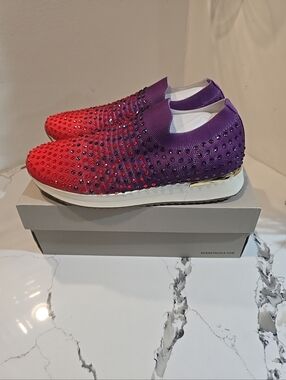 Kenneth Cole Reaction Cameron Jewel Knit Jogger Ombre Rouge Women's Size 11 NWB